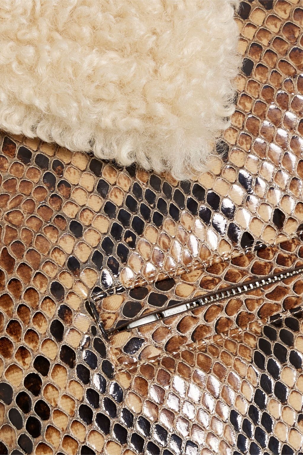 Tessuto Ecopelle Pelle Serpente Grigio - 1 Metro, 140 Cm Di Larghezza, PU Goffrato Per Fai Da Te